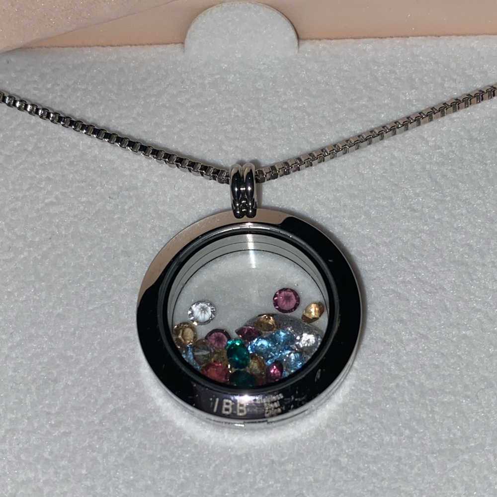 Crystal necklace